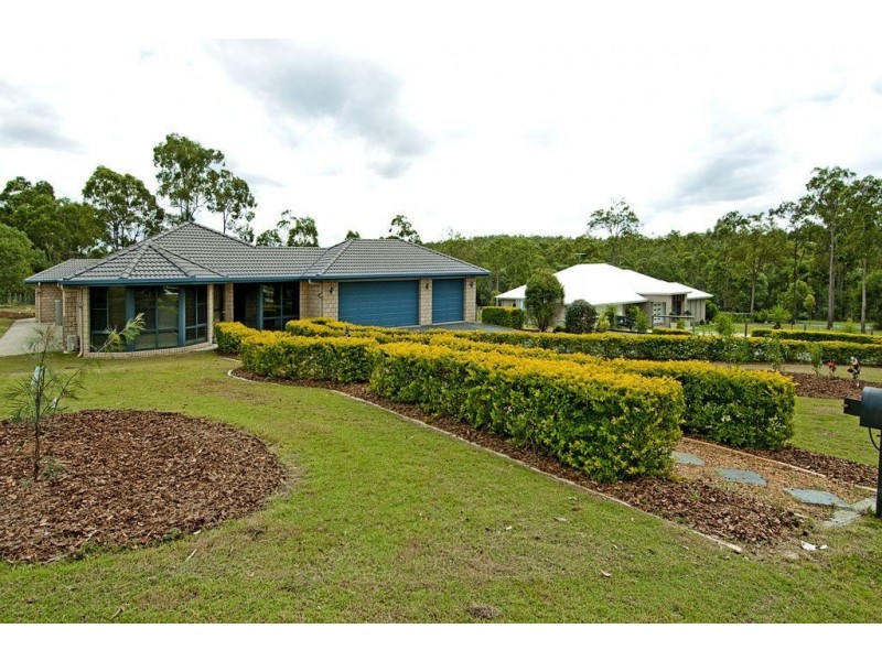 5-7 Laurina Drive, New Beith QLD 4124