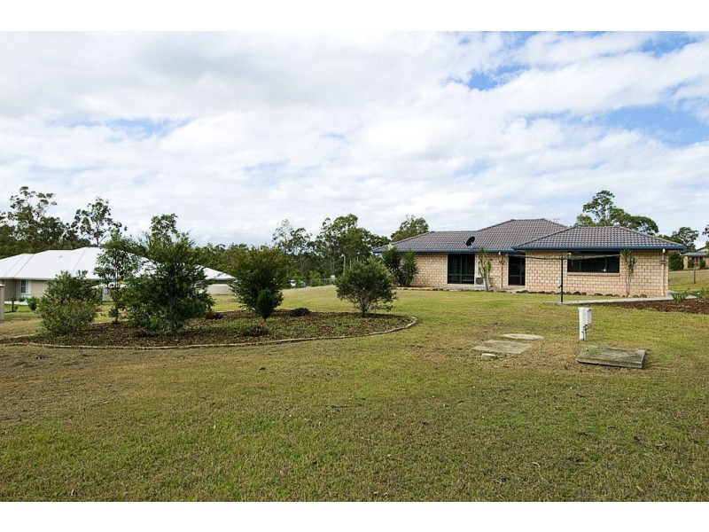 5-7 Laurina Drive, New Beith QLD 4124