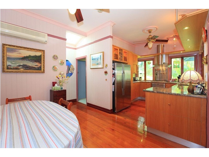 37 Amarina Avenue, Ashgrove QLD 4060
