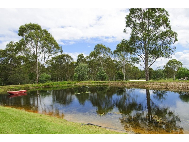 61 Cartwright Road, Buccan QLD 4207