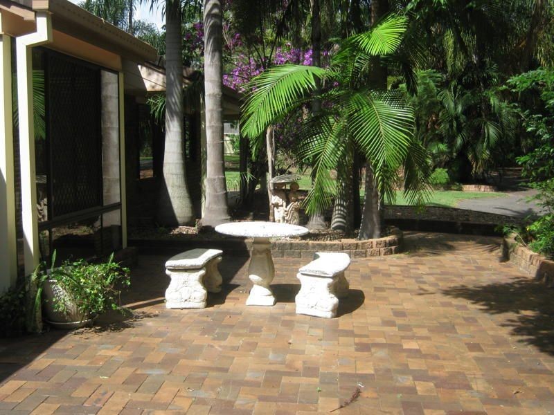 11 Jacaranda Avenue, Boronia Heights QLD 4124