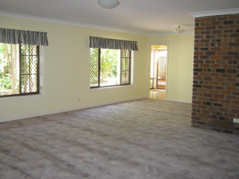 11 Jacaranda Avenue, Boronia Heights QLD 4124