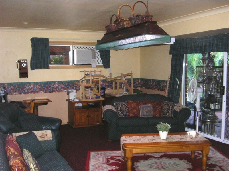 15-25 Eildon Close, Munruben QLD 4125