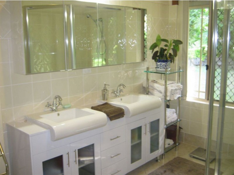 1529-1531 Chambers Flat Road, Chambers Flat QLD 4133