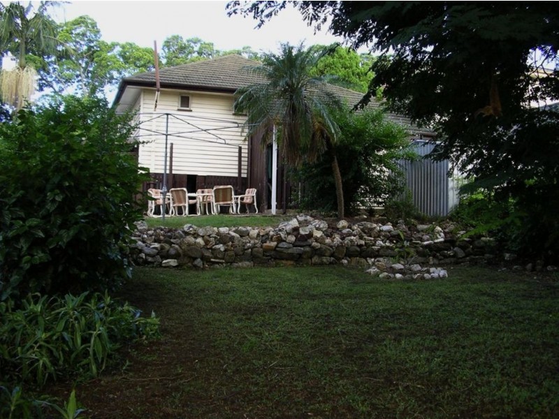 2 Milford Street, Ipswich QLD 4305