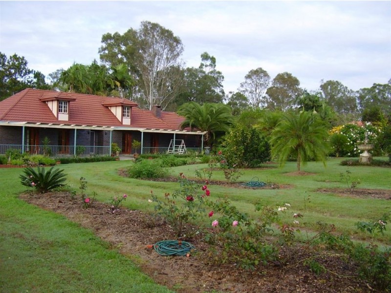 43 Wearing Road, North Maclean QLD 4280