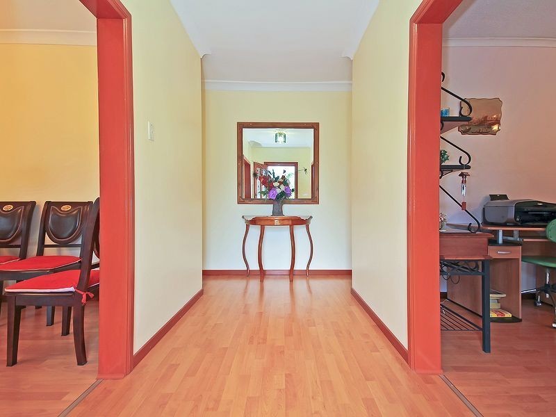 43 Wearing Road, North Maclean QLD 4280