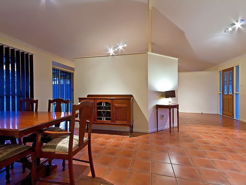 24 Damper Court, Jimboomba QLD 4280