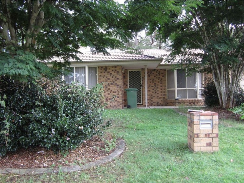 18 Isaac Court, Hillcrest QLD 4118