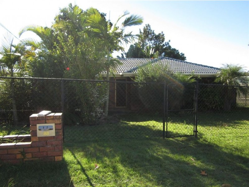 88 Vansittart, Regents Park QLD 4118