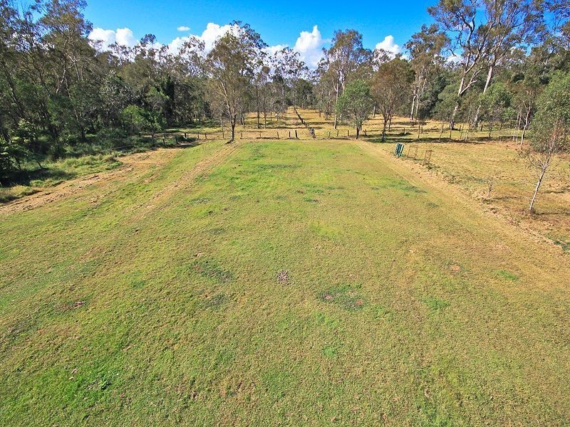 58 Smith Road, Park Ridge South QLD 4125
