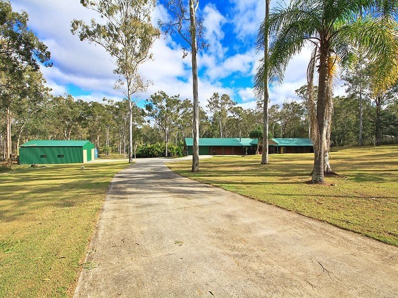 101-111 Lance Road, Greenbank QLD 4124