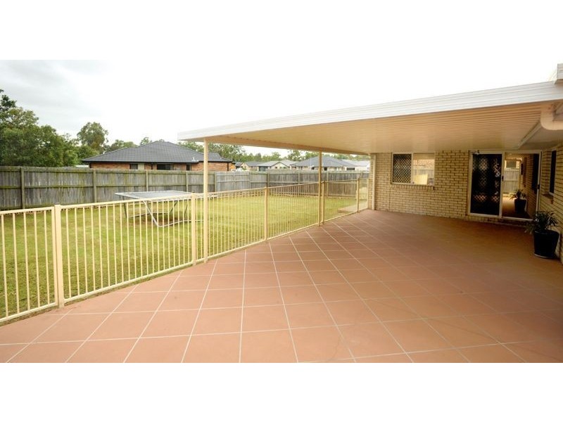 6 Chasbet Street, Marsden QLD 4132