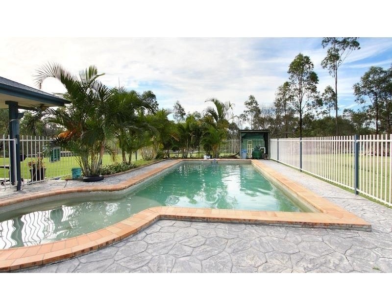 11-15 Argyle Rd, Greenbank QLD 4124