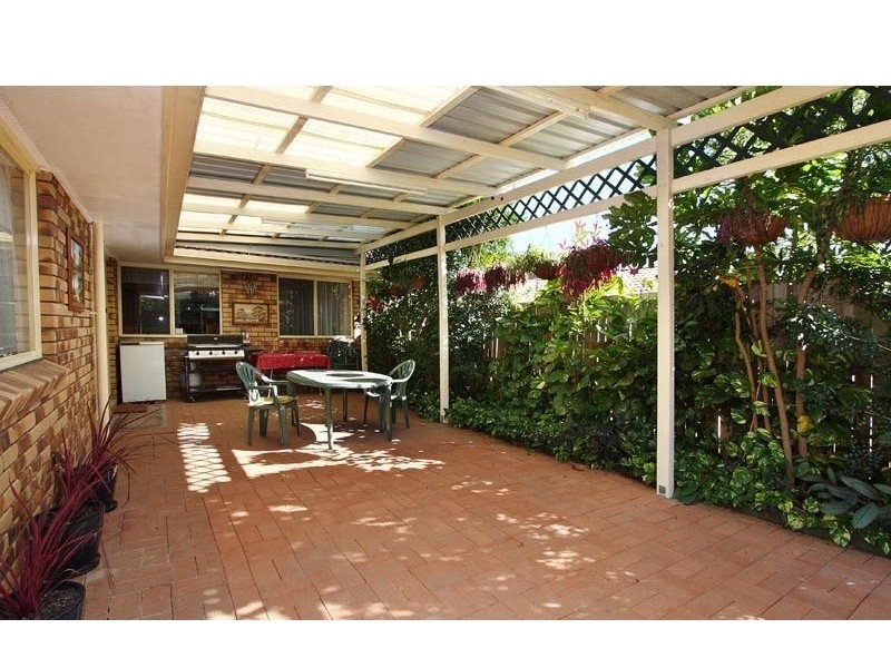 25 Noosa Court, Hillcrest QLD 4118