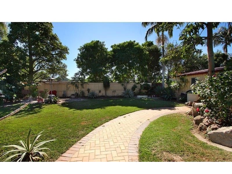 22 Estramina Road, Regents Park QLD 4118