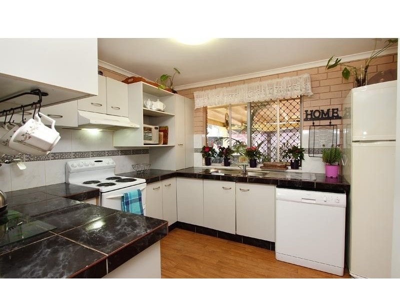 22 Estramina Road, Regents Park QLD 4118