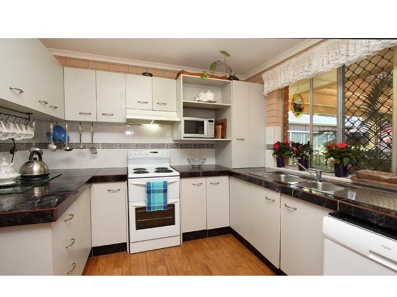 22 Estramina Road, Regents Park QLD 4118