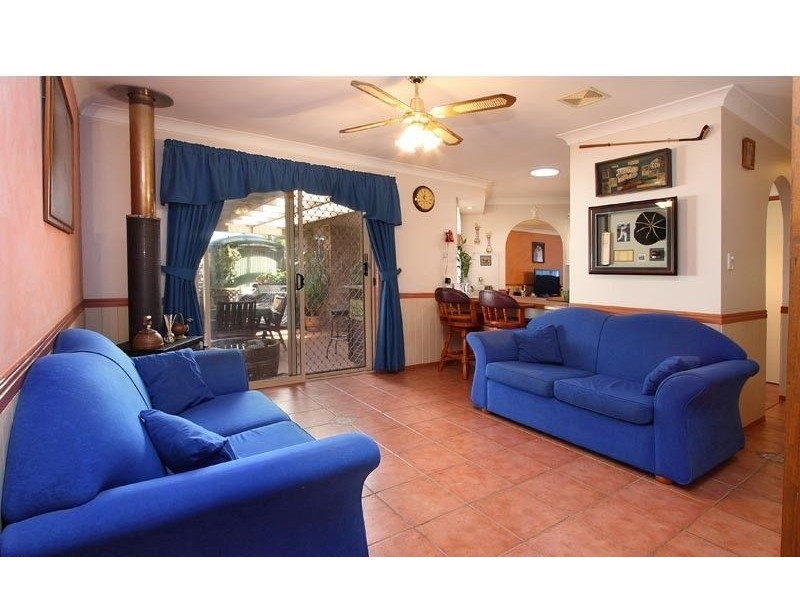 58 Haldham Crescent, Regents Park QLD 4118