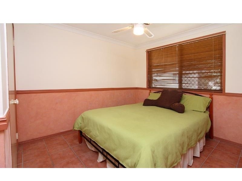 58 Haldham Crescent, Regents Park QLD 4118