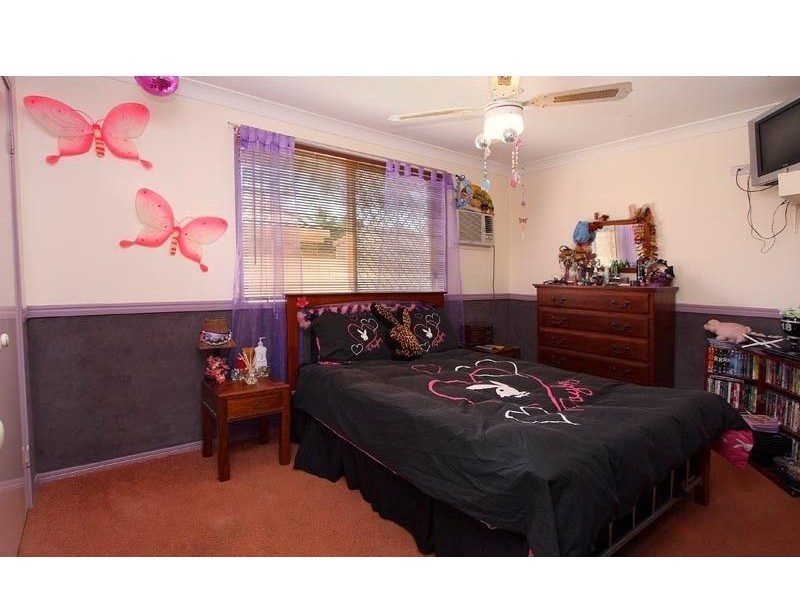 58 Haldham Crescent, Regents Park QLD 4118