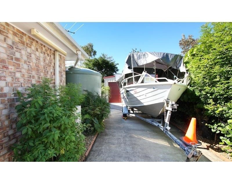 58 Haldham Crescent, Regents Park QLD 4118