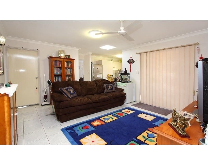 56 Redgum Drive, Regents Park QLD 4118
