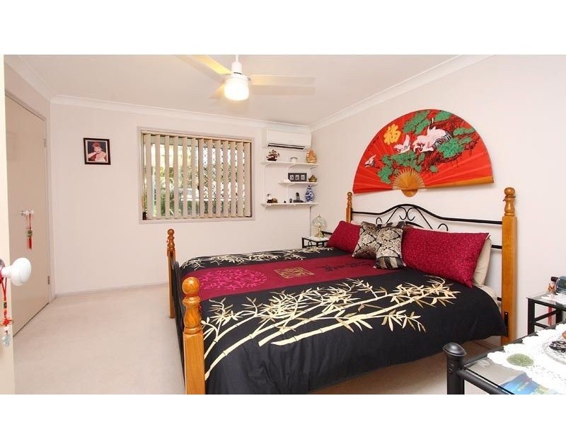 56 Redgum Drive, Regents Park QLD 4118