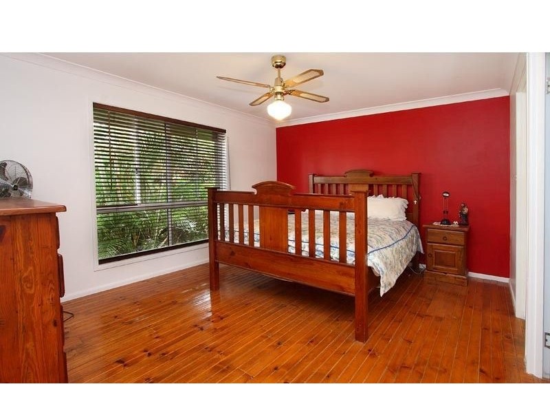14 Learmonth Court, Hillcrest QLD 4118