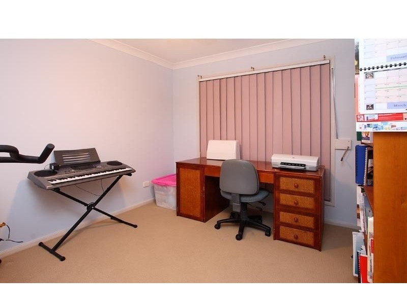 14 Learmonth Court, Hillcrest QLD 4118