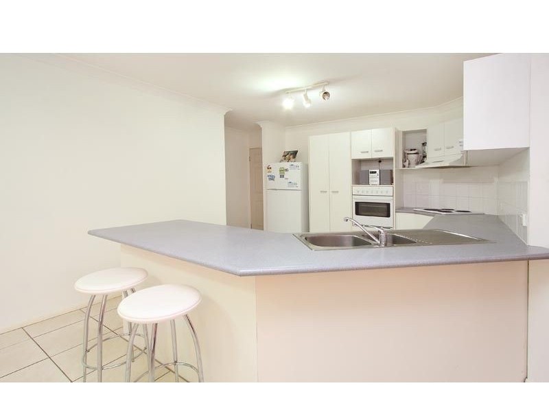 14 Learmonth Court, Hillcrest QLD 4118