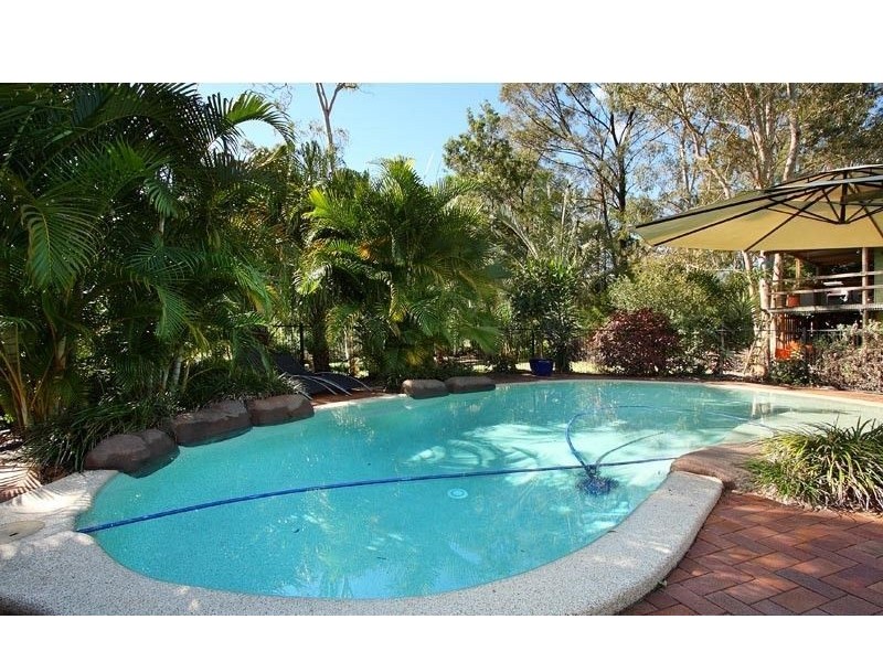 10 Settler Court, New Beith QLD 4124