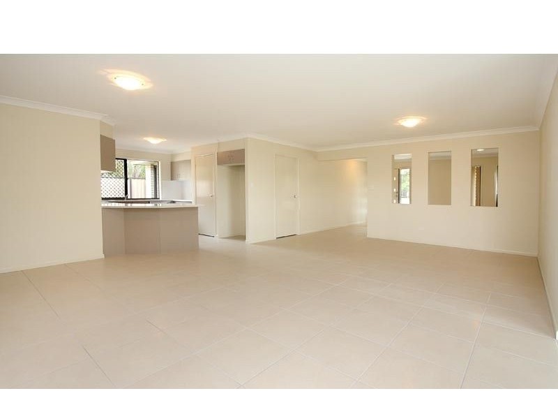 140 Middle Road, Boronia Heights QLD 4124