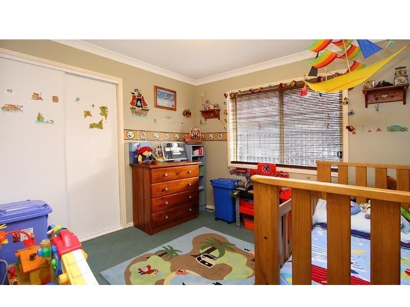 14 Nicole Place, Crestmead QLD 4132