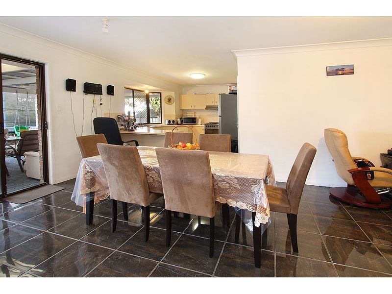 25 Owens Street, Boronia Heights QLD 4124