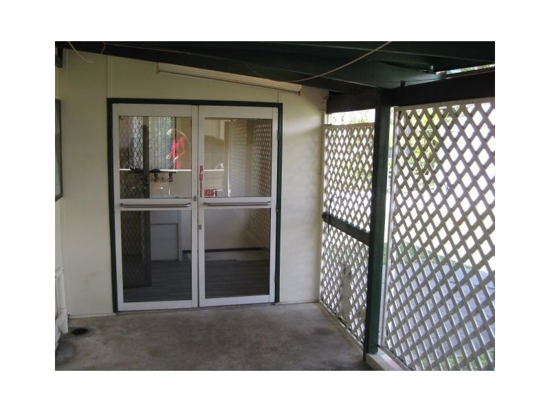533 Browns Plains Rd, Crestmead QLD 4132