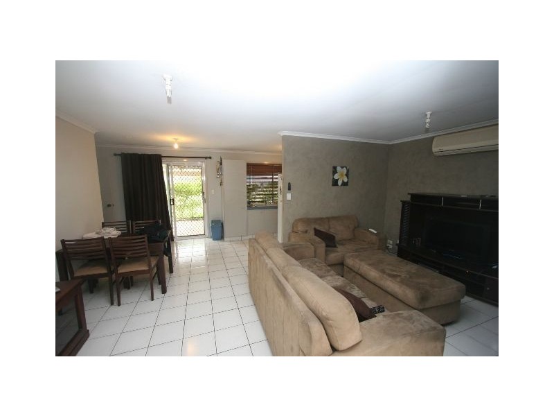 2 Diamantina Street, Hillcrest QLD 4118