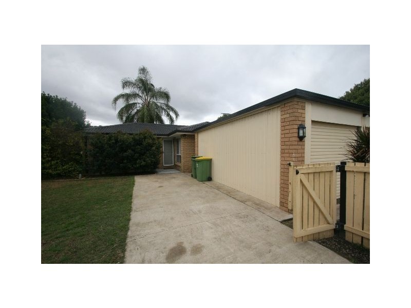 2 Diamantina Street, Hillcrest QLD 4118
