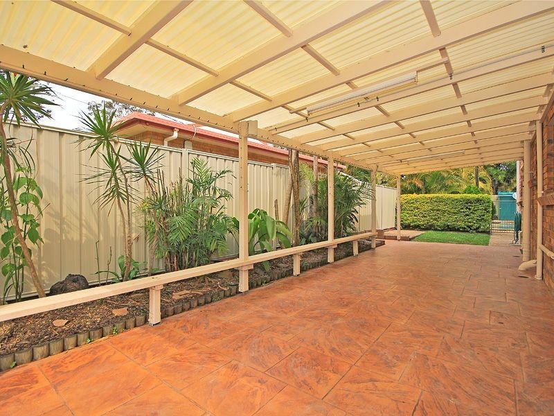 19 Seaton Street, Hillcrest QLD 4118