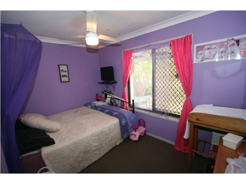 16 Bursaria Street, Crestmead QLD 4132