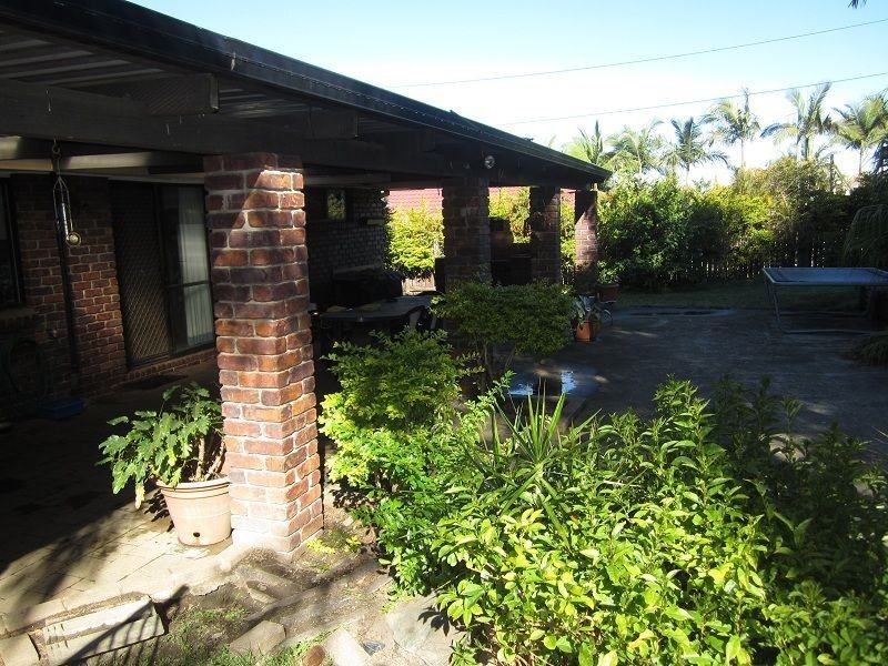 58 Owens Crescent, Regents Park QLD 4118