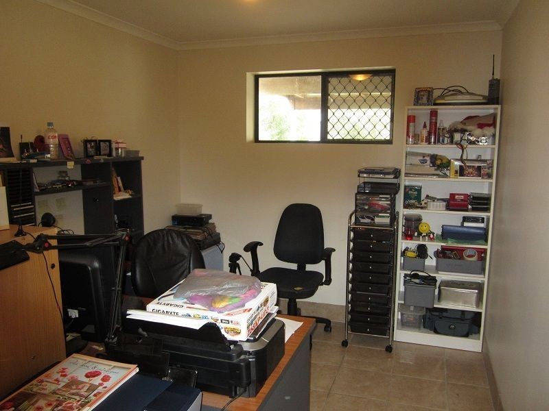 5 Gye Street, Hillcrest QLD 4118