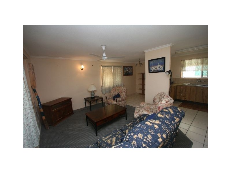 8 Crinum Street, Crestmead QLD 4132