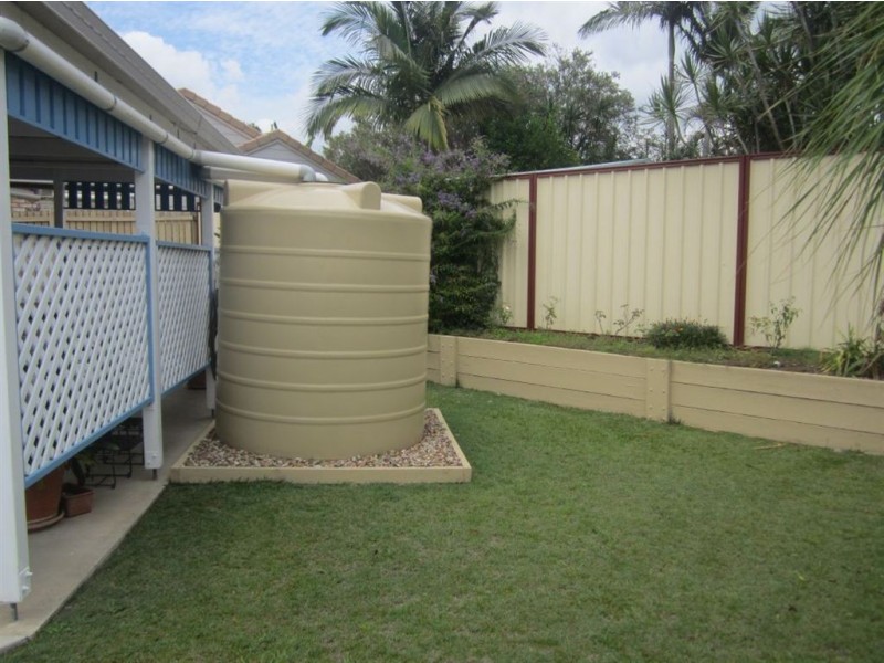 17 Ibrox Court, Regents Park QLD 4118