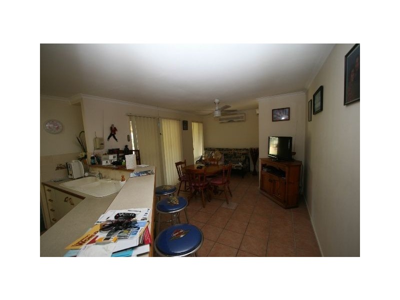 82 Solandra Circuit, Regents Park QLD 4118