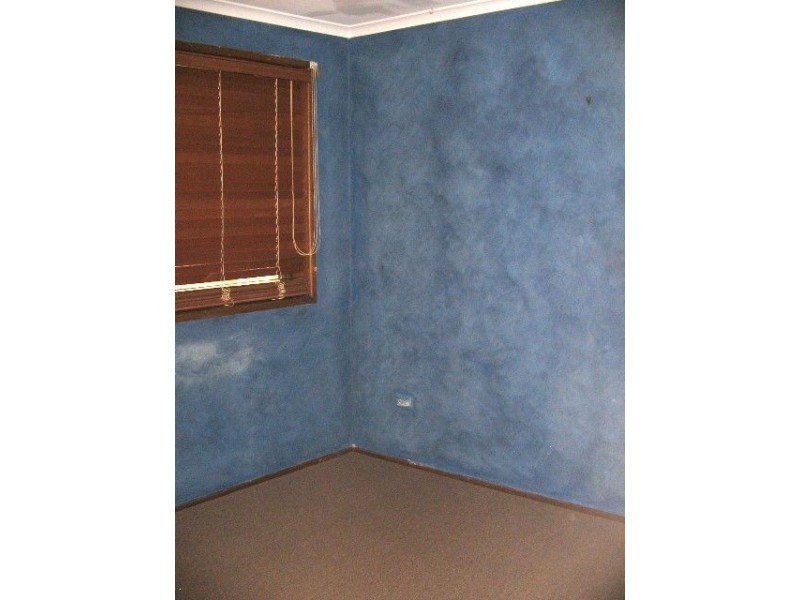 37 Dracon Street, Regents Park QLD 4118