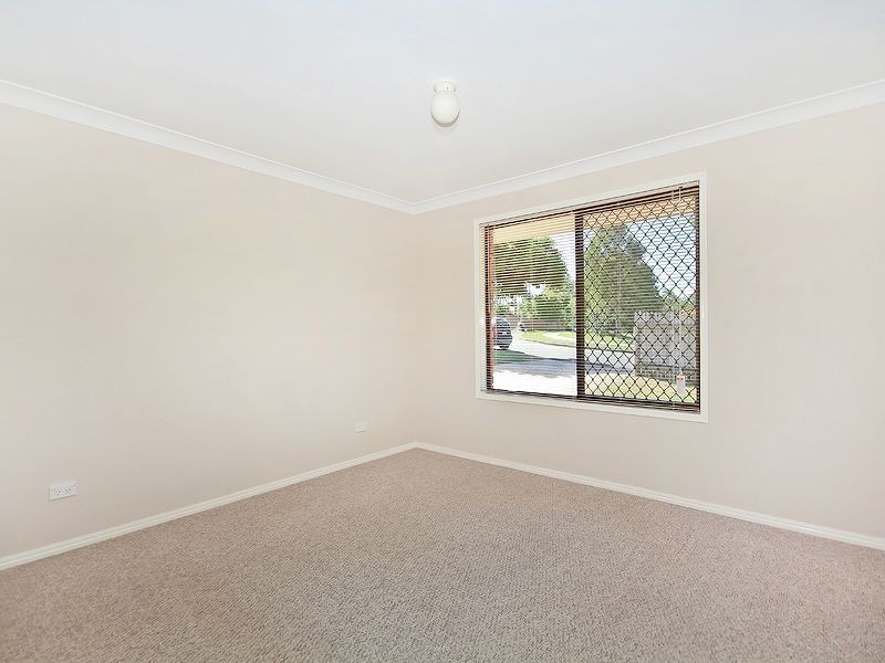 24 Penfold Street, Hillcrest QLD 4118