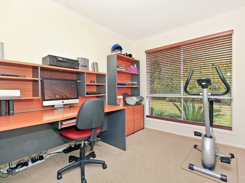 6 Apex street, Marsden QLD 4132