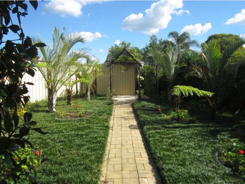 12 Stevens Court, Crestmead QLD 4132