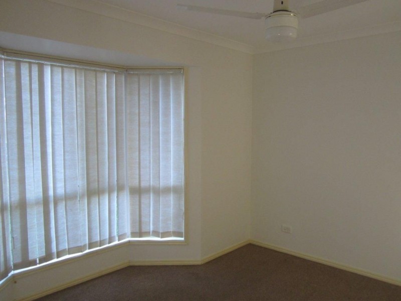 23 Park Close, Hillcrest QLD 4118